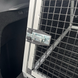 Hundebur Tesla Model Y sett fra siden