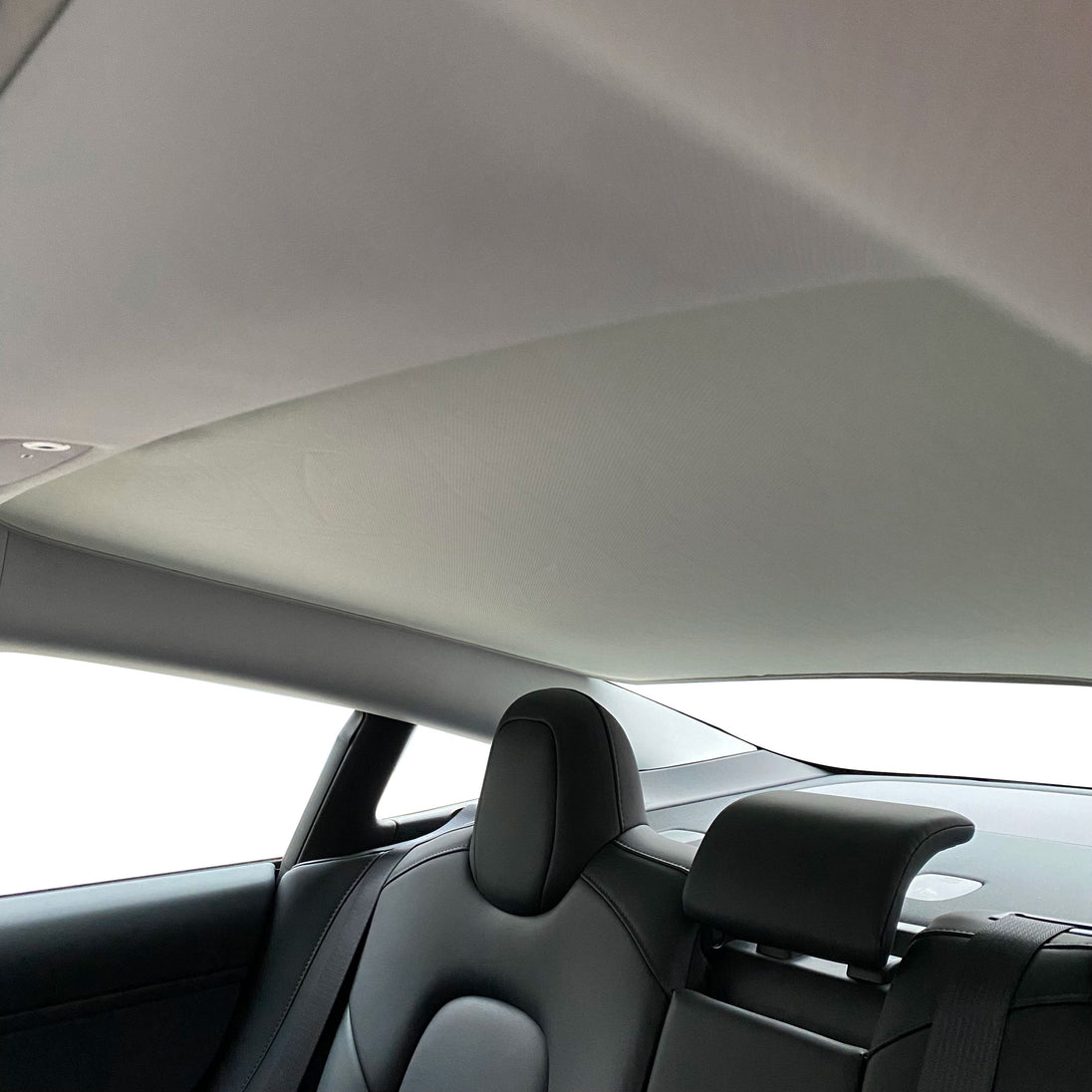 Solskjerm bakvindu – Tesla Model 3 - bilde 7